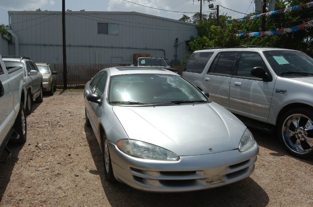 Dodge Intrepid 2004 photo 2