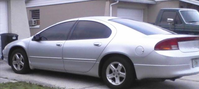 Dodge Intrepid 2004 photo 3