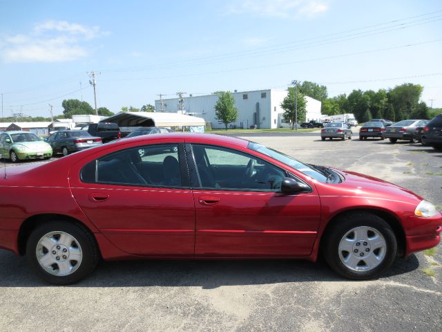 Dodge Intrepid 2004 photo 2