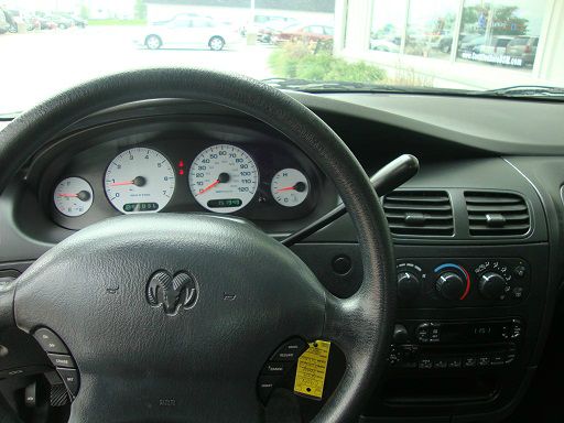 Dodge Intrepid 2004 photo 1