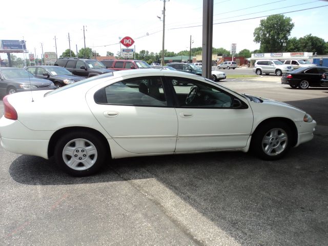 Dodge Intrepid 2004 photo 2