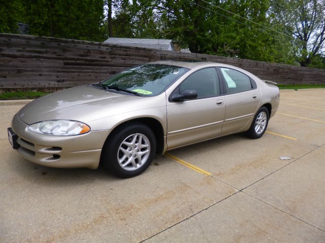 Dodge Intrepid 2004 photo 27