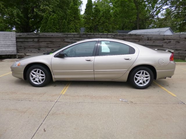 Dodge Intrepid 2004 photo 35