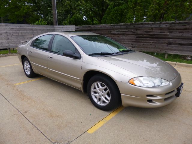 Dodge Intrepid 2004 photo 36