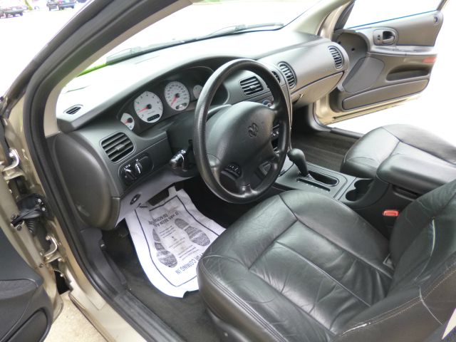 Dodge Intrepid 2004 photo 41