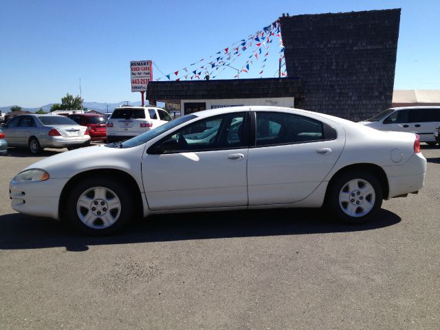 Dodge Intrepid 2004 photo 2