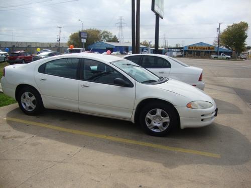 Dodge Intrepid 2004 photo 1