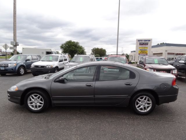 Dodge Intrepid 2004 photo 4