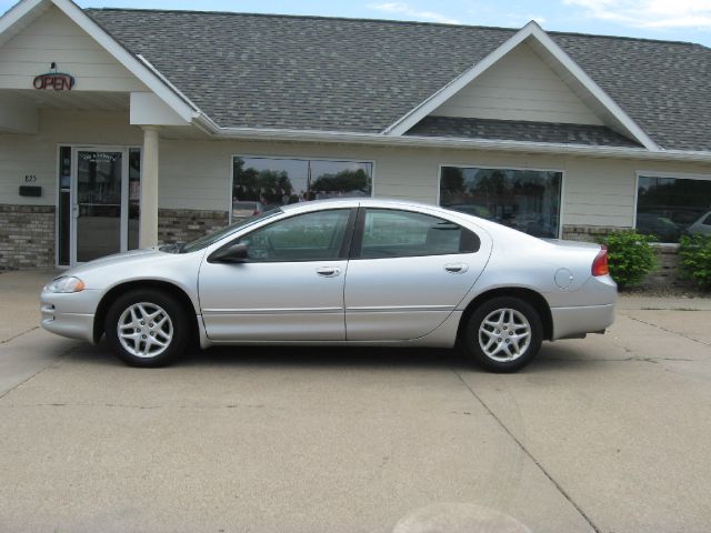 Dodge Intrepid 2004 photo 2