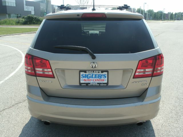 Dodge Journey 2009 photo 1