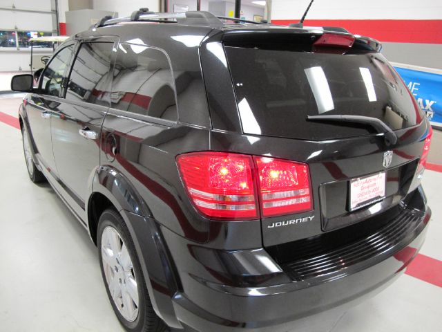 Dodge Journey 2009 photo 2