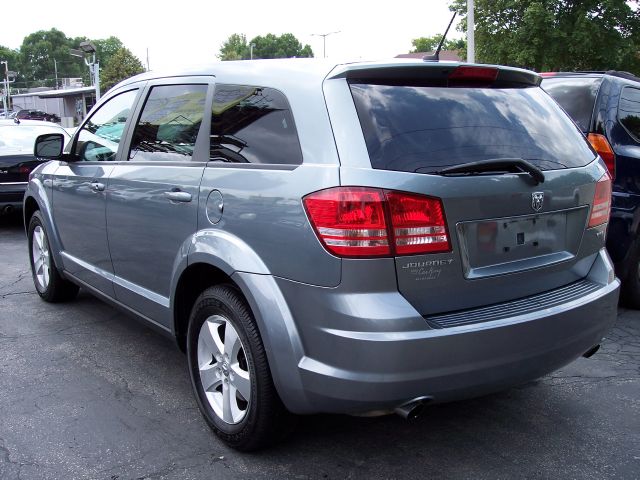 Dodge Journey 2009 photo 2