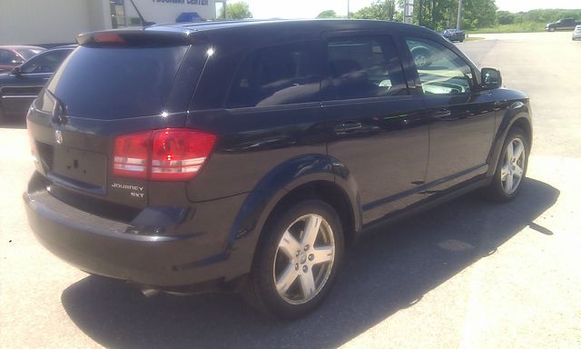 Dodge Journey 2009 photo 17