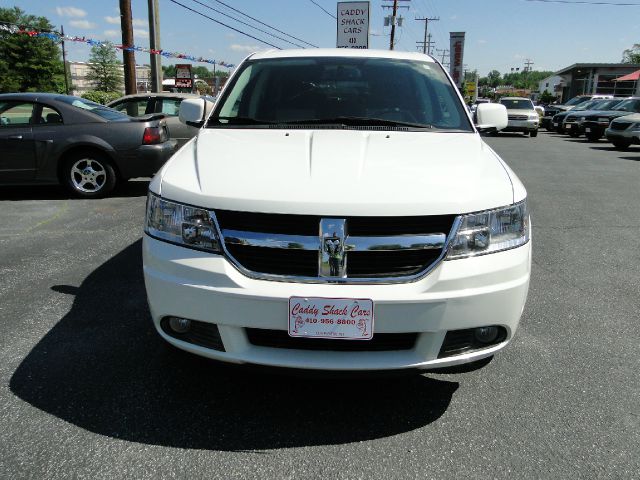 Dodge Journey 2009 photo 2