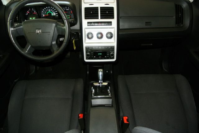 Dodge Journey 2010 photo 6