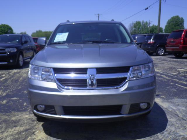 Dodge Journey 2010 photo 4