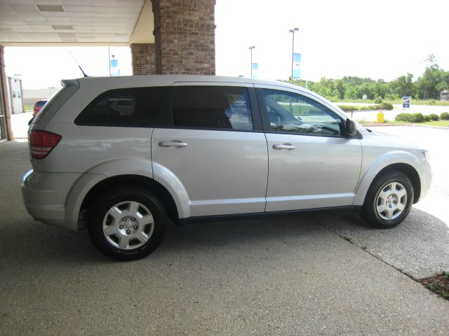 Dodge Journey 2010 photo 18