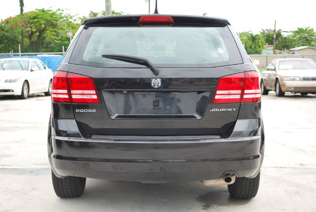 Dodge Journey 2010 photo 8