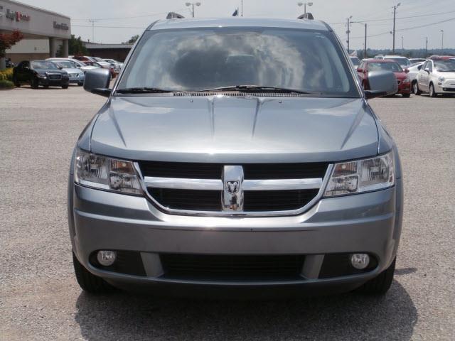 Dodge Journey 2010 photo 1