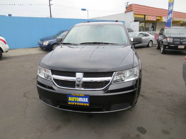 Dodge Journey 2010 photo 4