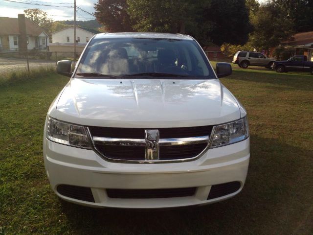 Dodge Journey 2010 photo 3