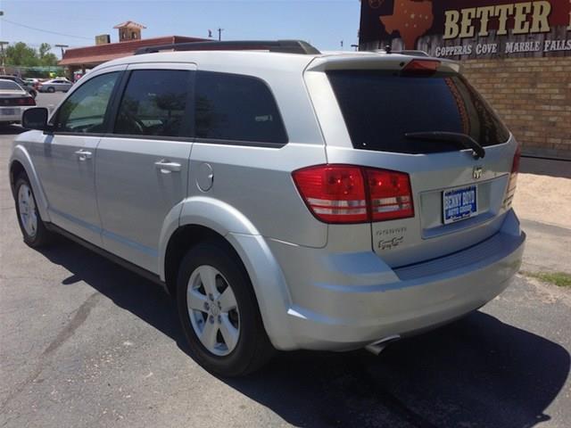 Dodge Journey 2010 photo 1