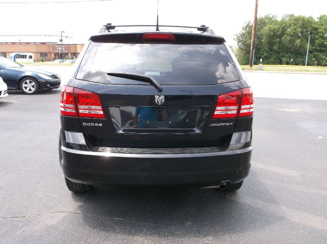 Dodge Journey 2010 photo 1