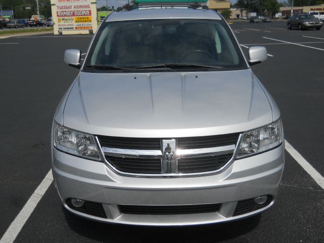 Dodge Journey 2010 photo 23