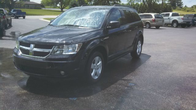 Dodge Journey 2010 photo 2