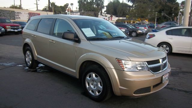 Dodge Journey 2010 photo 4