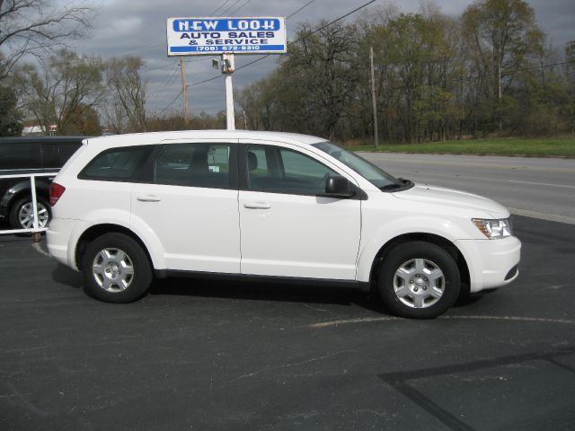 Dodge Journey SE SUV