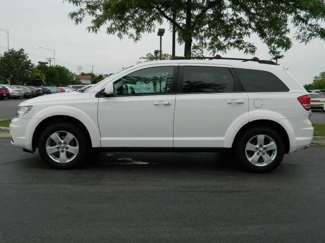 Dodge Journey 2010 photo 1