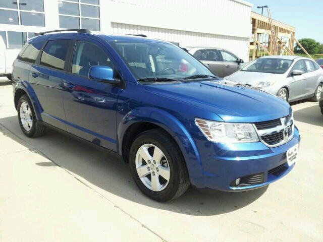 Dodge Journey 2010 photo 2