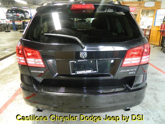 Dodge Journey 2010 photo 13