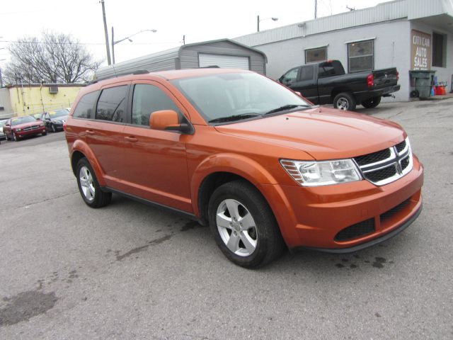 Dodge Journey 2011 photo 1