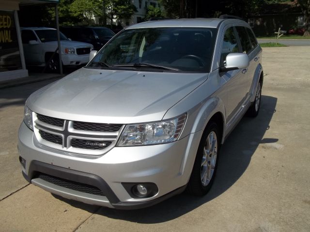 Dodge Journey 2011 photo 3