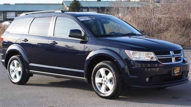 Dodge Journey 2011 photo 1