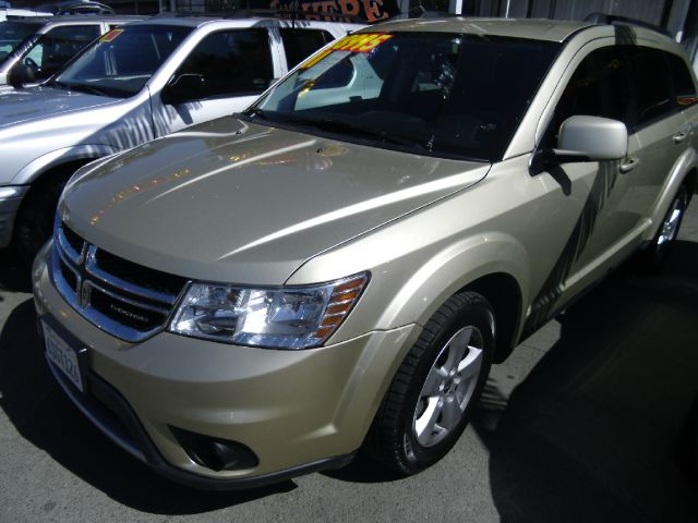 Dodge Journey 2011 photo 9