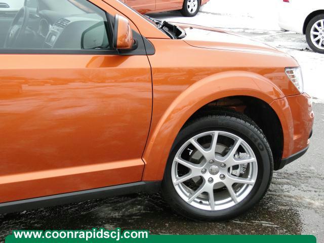 Dodge Journey 2011 photo 5