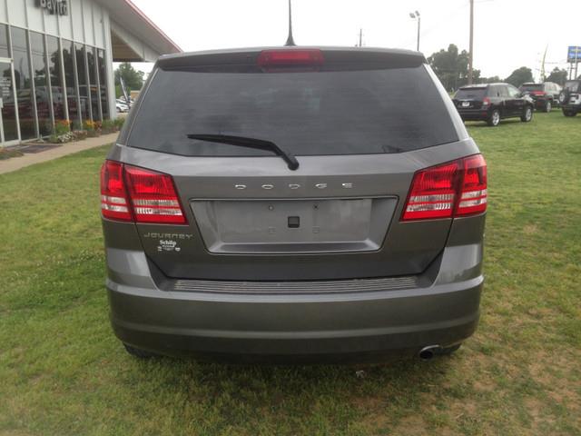 Dodge Journey 2012 photo 11