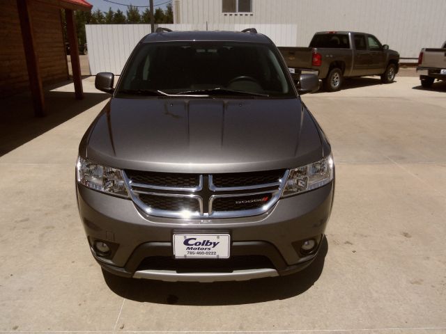 Dodge Journey 2012 photo 1