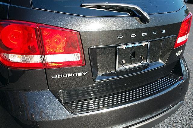 Dodge Journey 2012 photo 0