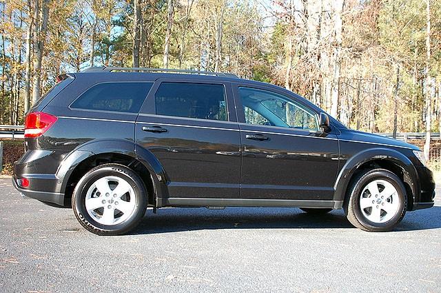 Dodge Journey 2012 photo 1