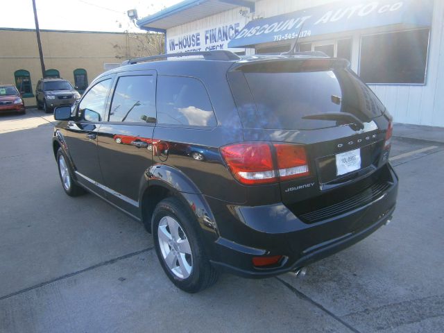 Dodge Journey 2012 photo 3