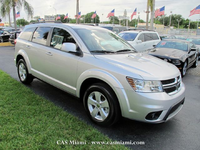 Dodge Journey 2012 photo 3