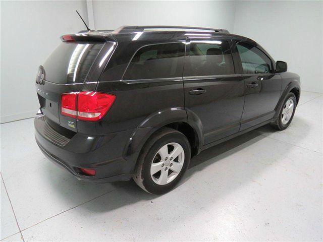 Dodge Journey 2012 photo 4