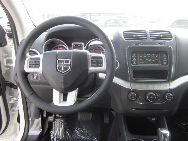 Dodge Journey 2012 photo 5