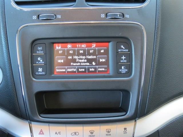 Dodge Journey 2012 photo 15