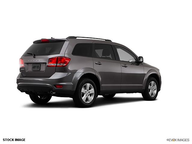 Dodge Journey 2012 photo 2