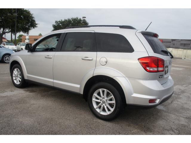 Dodge Journey 2013 photo 1